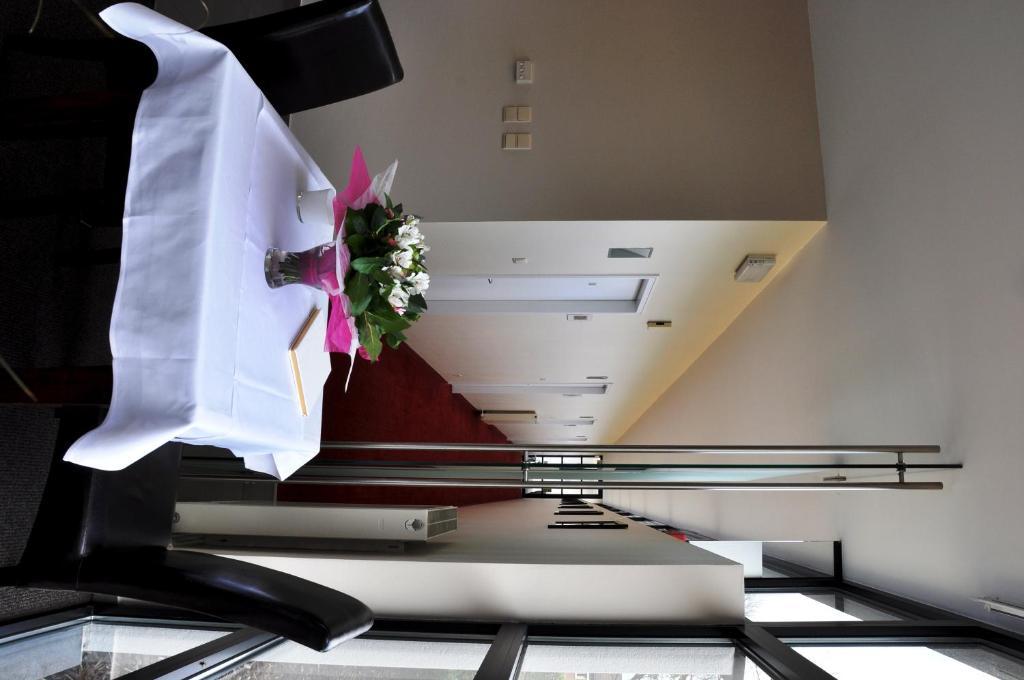 Hotel Boomgaard Lanaken Luaran gambar